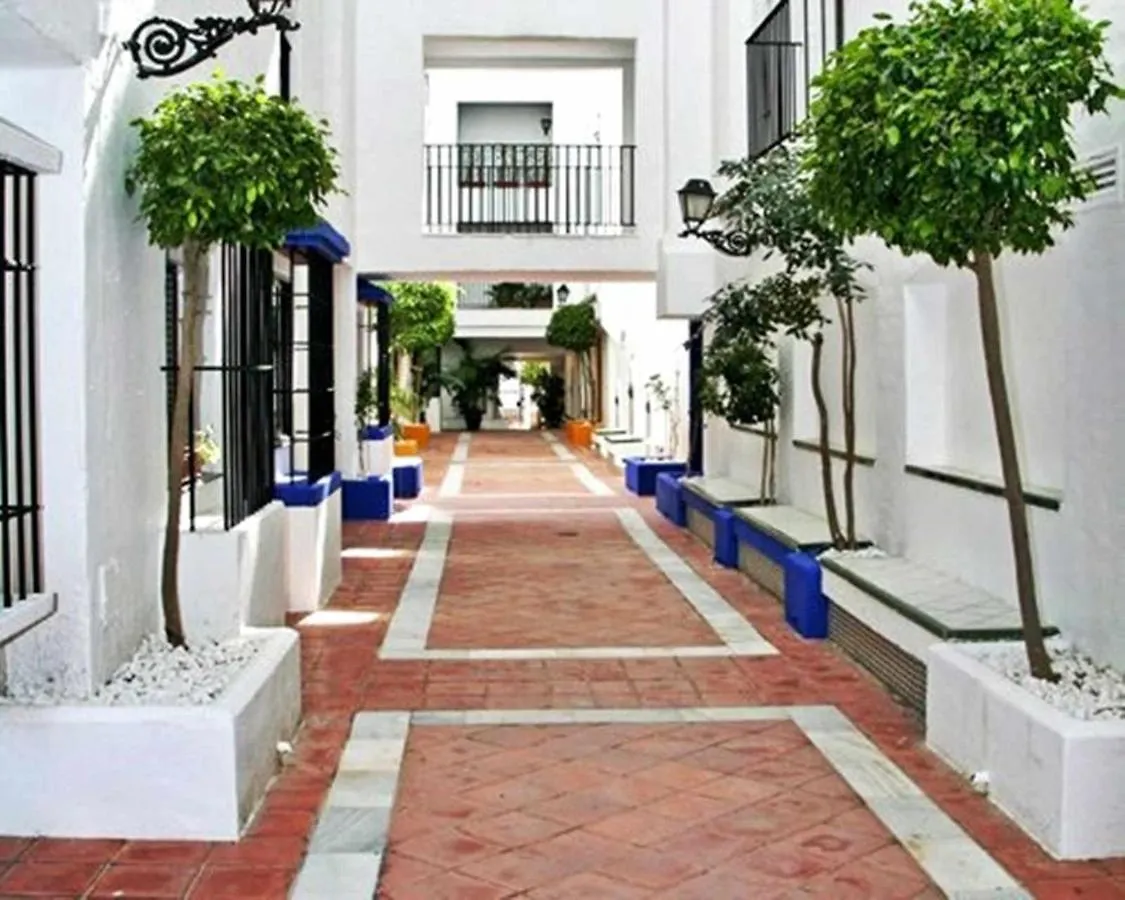 Apartamento En Jardines Del Puerto Apartment Marbella