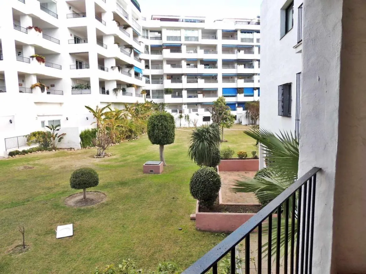 Apartamento En Jardines Del Puerto Apartment Marbella